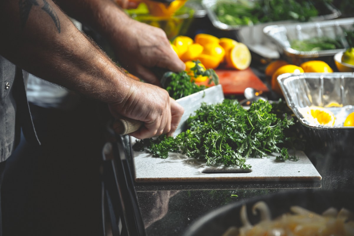 Foods to avoid when managing stress
